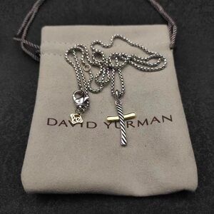 David Yurman 925 Silver & Gold Cable Cross Necklace with Original Pouch